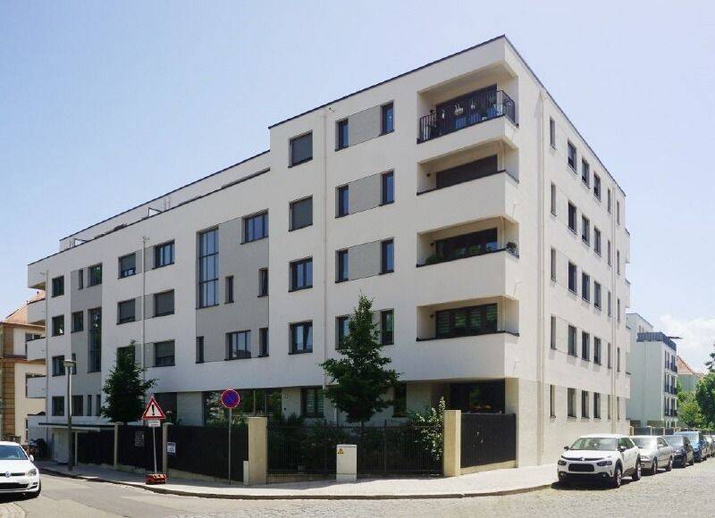 Lichtdurchflutete Wohnräume schaffen ein besonderes Wohnflair, 1069 Dresden