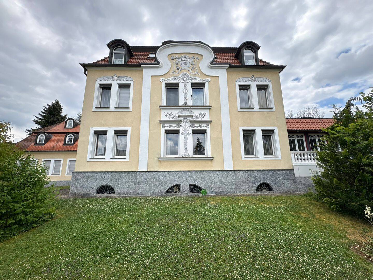 Herrschaftliche Jugendstilvilla am Eingang zur Hersbrucker Schweiz – ein Anwesen mit Seltenheitswert, 91242 Ottensoos