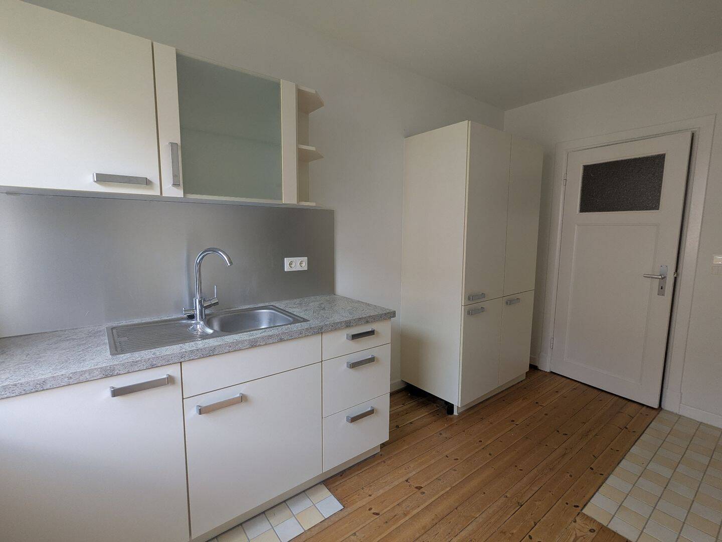 Charmante 2-Zimmer-Wohnung in Hamburg-Hamm ab sofort zu vermieten, 20535 Hamburg (Mitte Borgfelde Hamm)