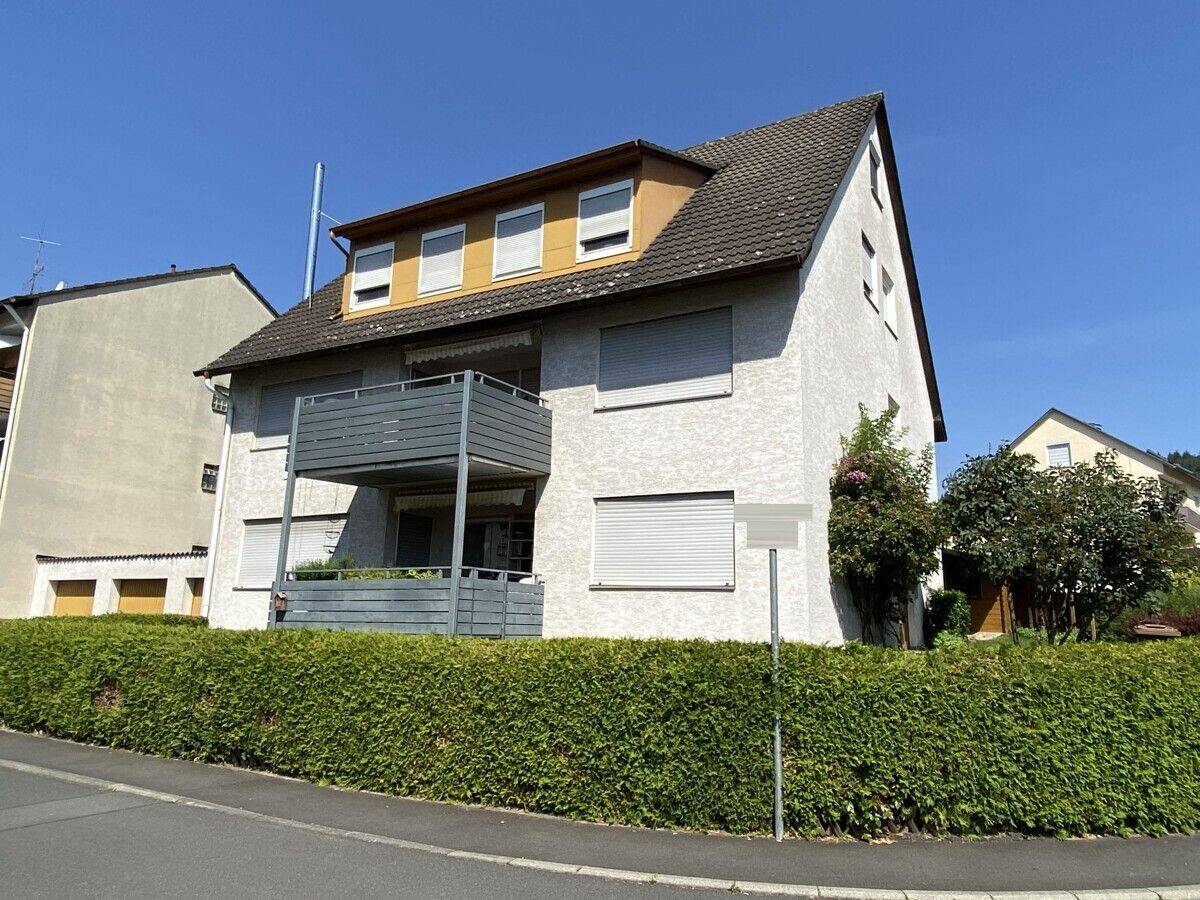 Großzügige Maisonettewohnung in attraktiver Wohnlage von Lohr, 97816 Lohr a. Main (Lohr)
