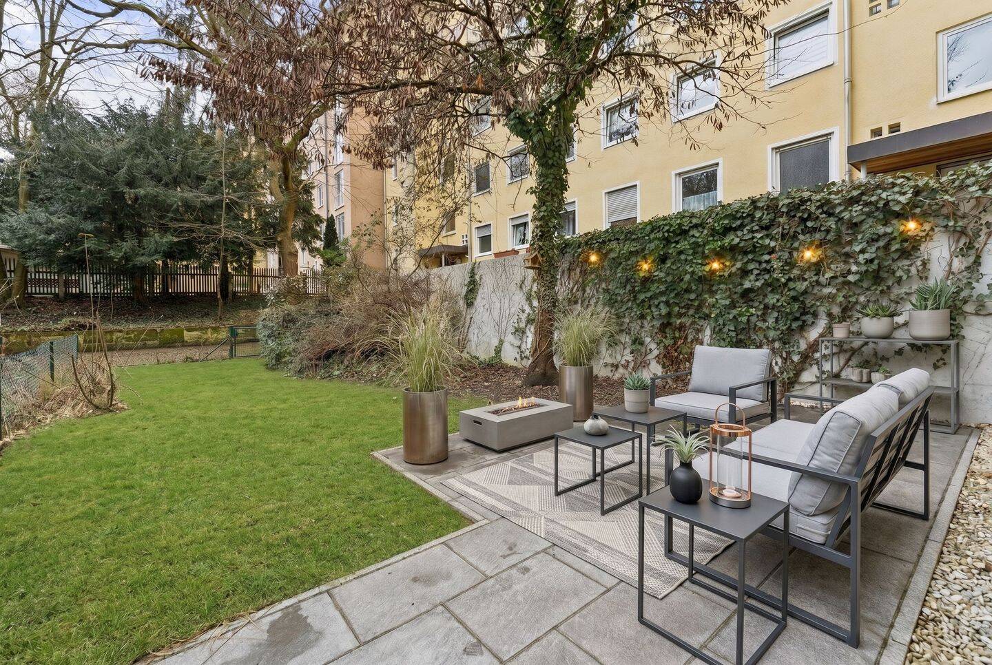 Gartenliebhaber aufgepasst: 2,5-Zimmer-Wohnung mit Südgarten- und terrasse, 81541 München (Au-Haidhausen Obergiesing Ramersdorf-Perlach)