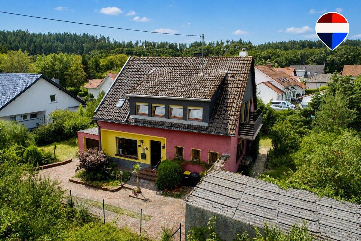 Einfamilienhaus in Mettlach – Ihr Projekt für kreative Gestaltung und persönliche Entfaltung !, 66693 Mettlach