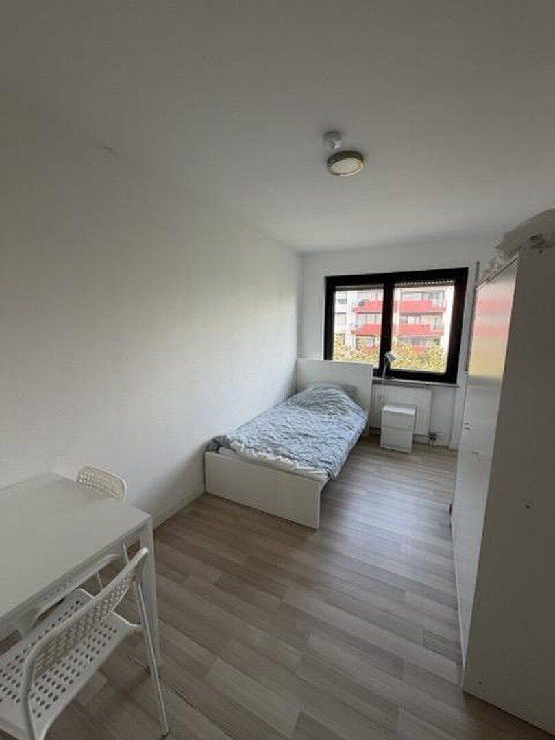 Renovierte, bezugsfreie 3-Zimmer-Wohnung mit Balkon in Lampertheim, 68623 Lampertheim