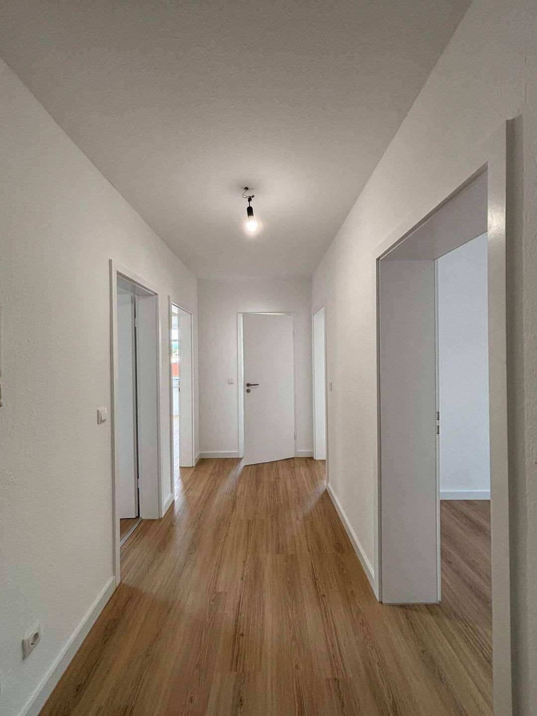 Renovierte 3-Zimmer-Altbauwohnung, 1809 Heidenau