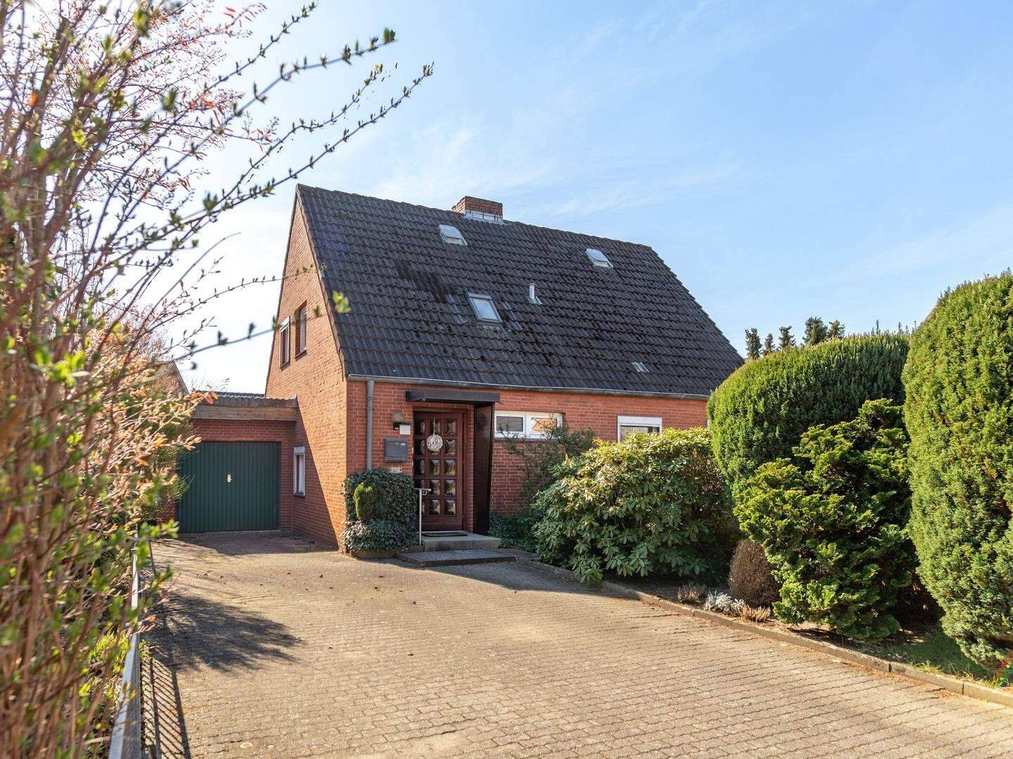 Ihr Traumhaus in spe: Gepflegtes Einfamilienhaus mit Flair, 25569 Bahrenfleth