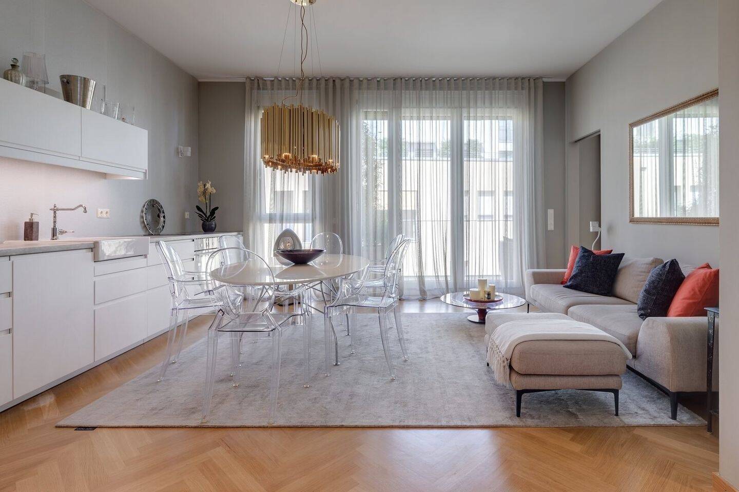 Exklusive 2-Zimmer-Wohnung mit hochwertiger Designausstattung, 80804 München (Schwabing-Freimann Schwabing-West)