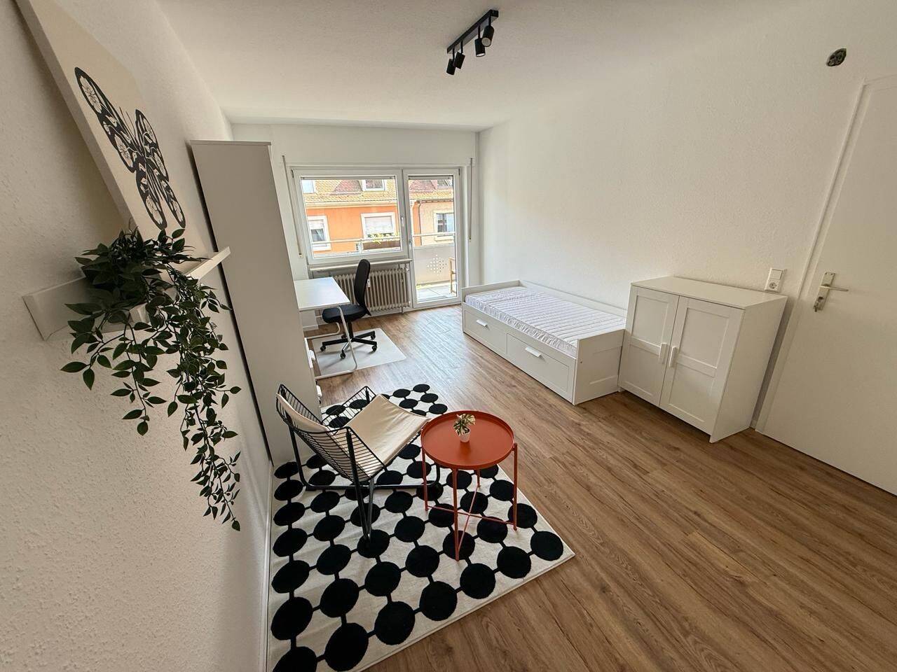 WG-Zimmer, 4 Zimmer, 19 m², in Karlsruhe, 76185 Karlsruhe