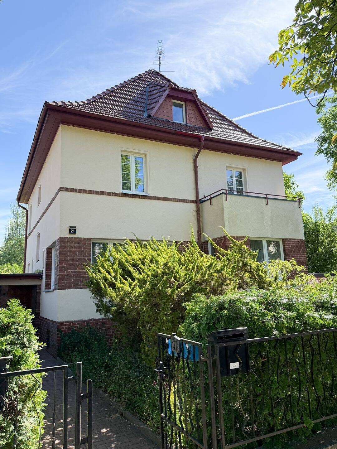 Natur, Wasser und Altbauflair. Eine besondere Immobilie in bester Lage, 12589 Berlin (Treptow-Köpenick Hessenwinkel Rahnsdorf Wilhelmshagen)