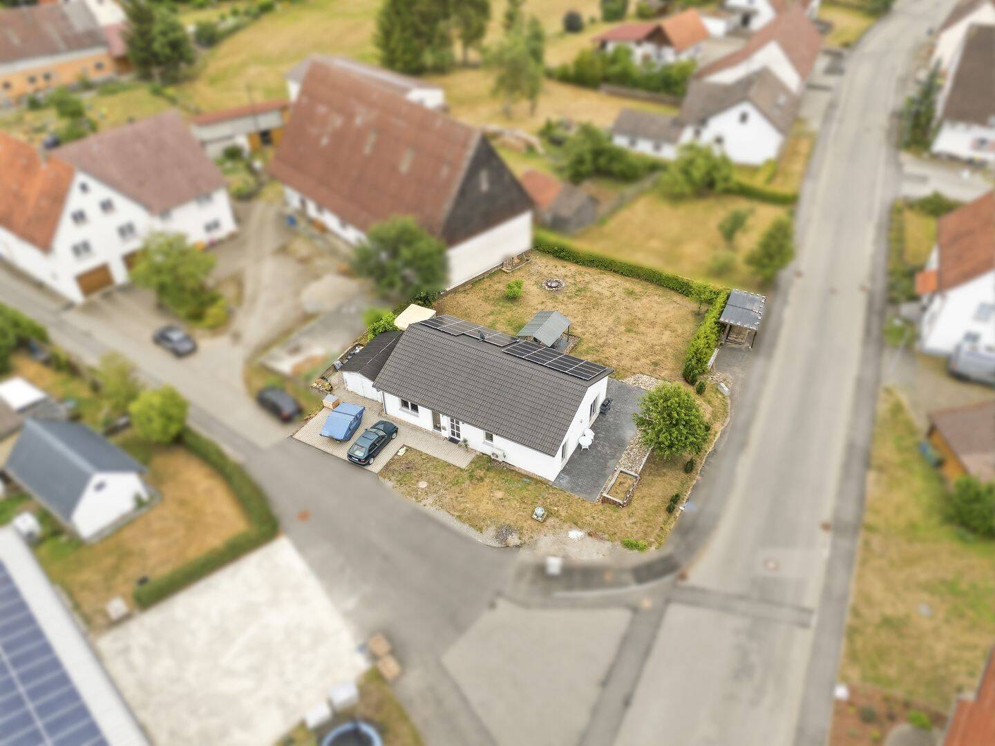 Energieeffizienter 100 m² Bungalow mit Traumgarten in Ostrach-Wangen, 88356 Ostrach