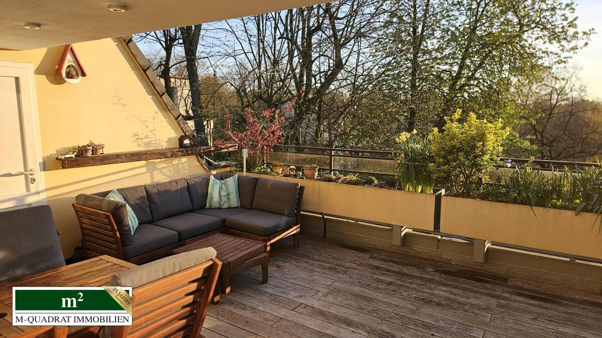Großzügige, lichtdurchflutete Maisonettewohnung mit vielen technischen Highlights am Central
