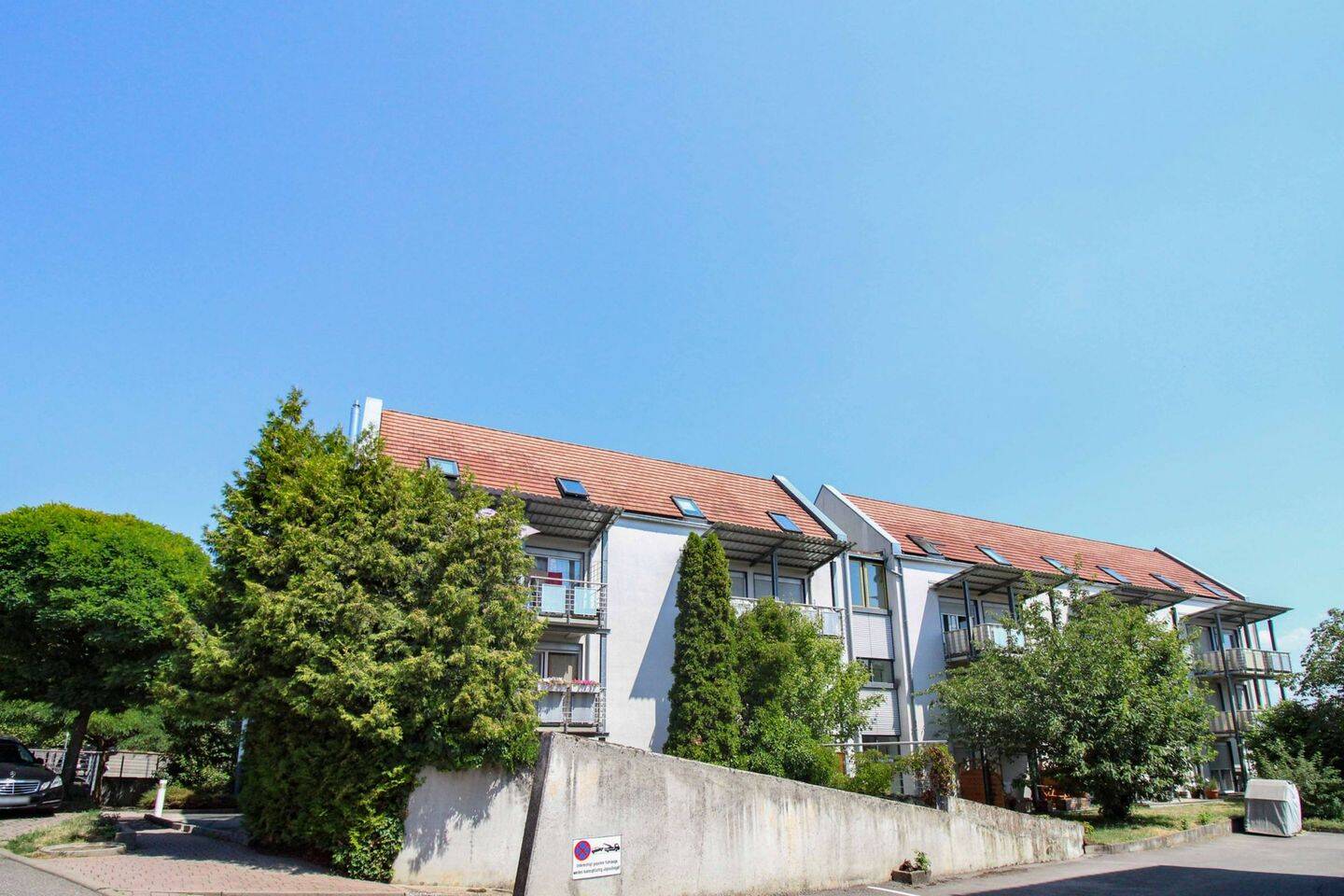 Barrierefrei wohnen oder clever investieren – gepflegte 2-Zimmer-Wohnung mit Balkon in Ditzingen, 71254 Ditzingen