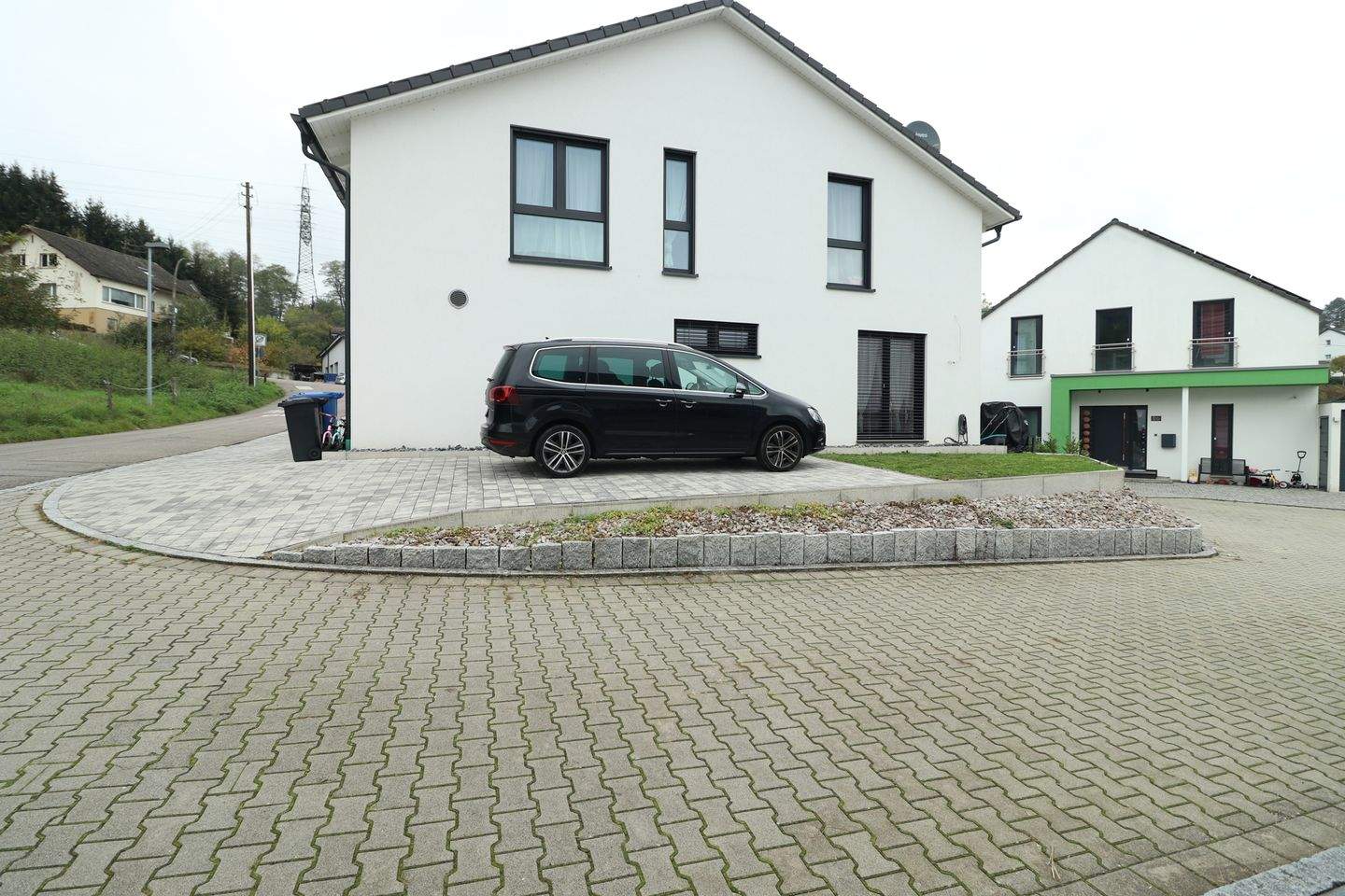 Neuwertige Doppelhaushälfte mit Photovoltaik u. moderner Klimatisierung in Rheinfelden-Karsau, 79618 Rheinfelden (Baden)
