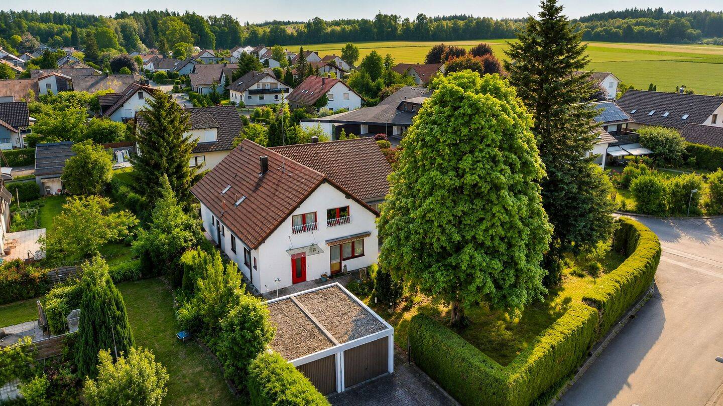 229 m² Gesamtfläche – Wohnen, Arbeiten oder Vermieten in einer Immobilie, 89284 Pfaffenhofen a.d. Roth