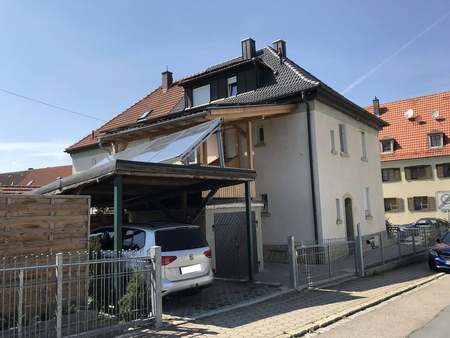 Gut vermietete Doppelhaushälfte, 97215 Uffenheim