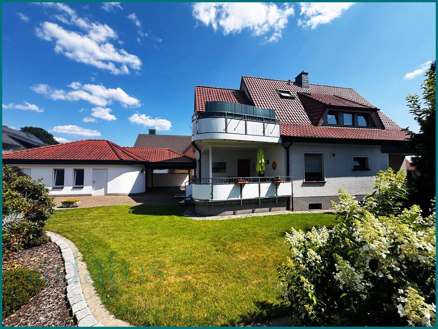 Gepflegtes Zweifamilienhaus in Kloster Oesede!, 49124 Georgsmarienhütte