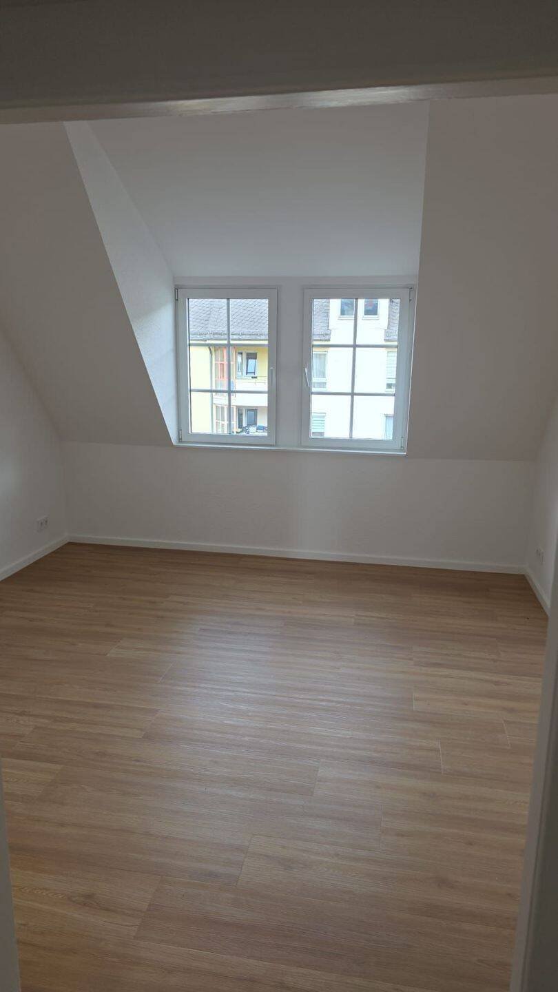 Einzelzimmer in einer gepflegten WG-Etage, ca. 25m², 60486 Frankfurt am Main (Bockenheim Gallus Rödelheim Westend-Süd)