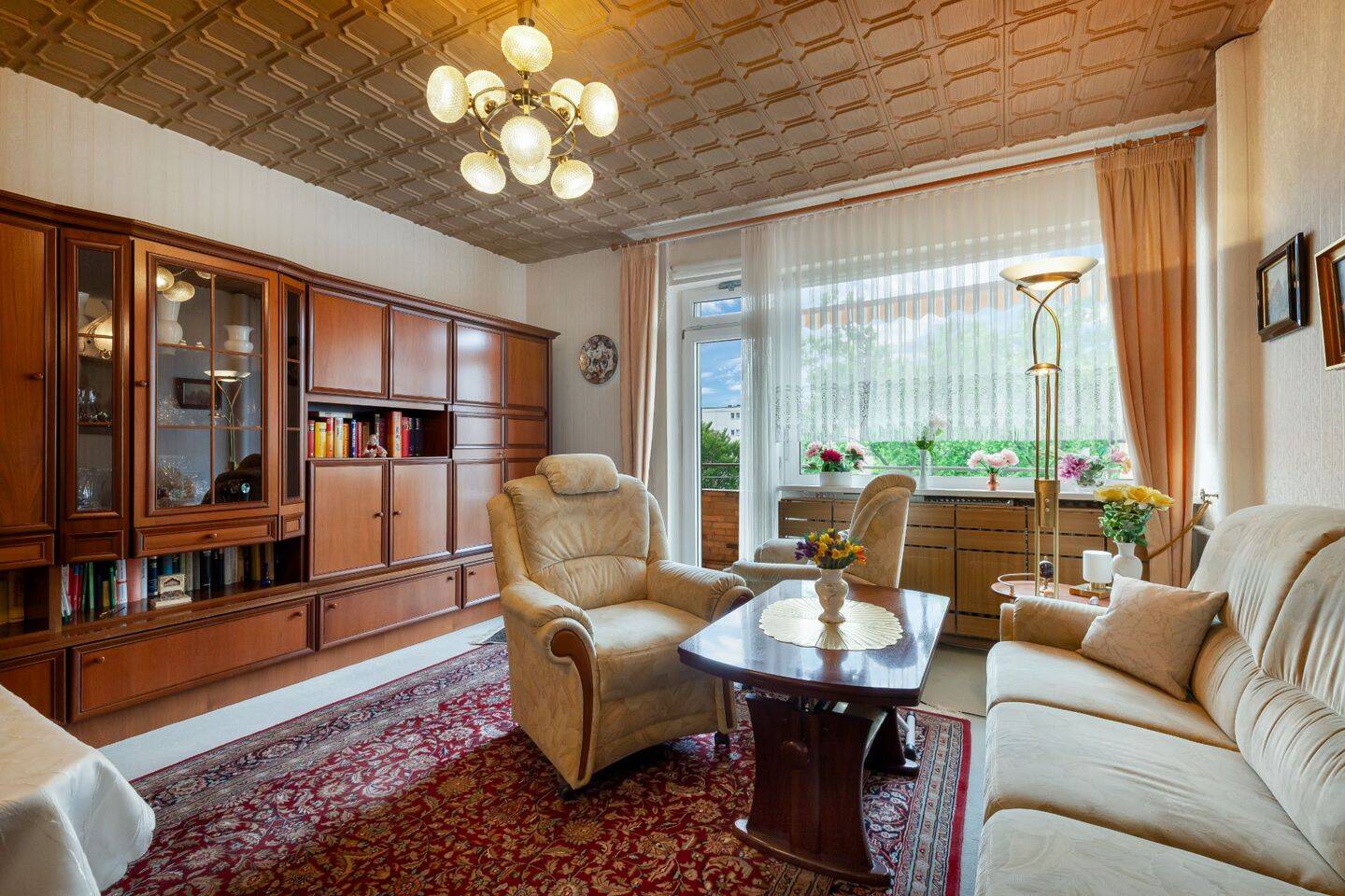 Wohnung mit Südwest-Loggia und viel Gestaltungsspielraum, 10559 Berlin (Mitte Moabit Tiergarten)