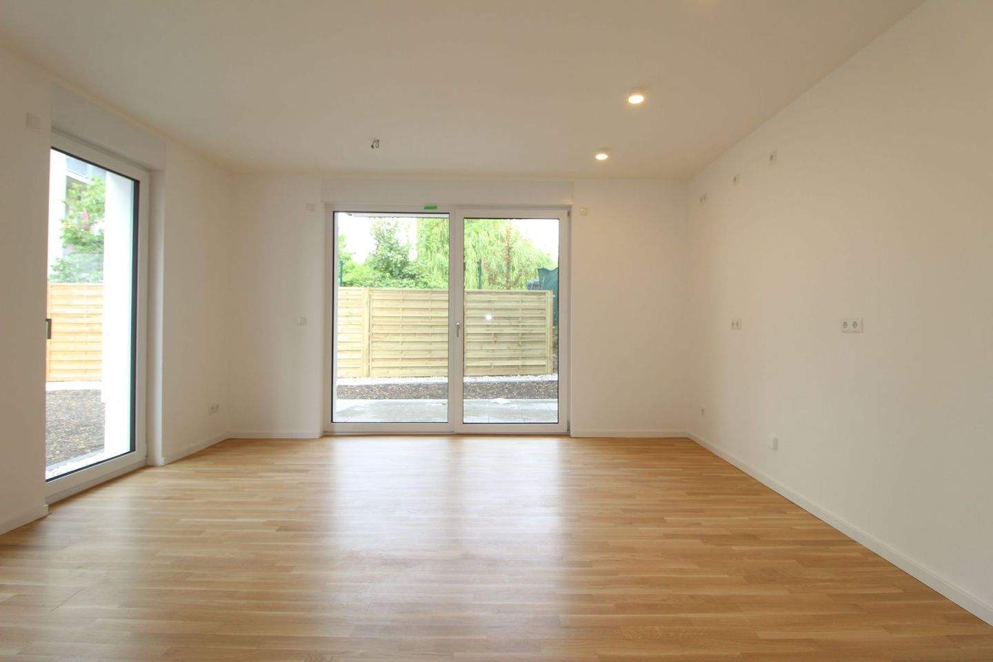 Einzugsbonus: Erste Kaltmiete frei! Helle 2-Zimmerwohnung mit Terrasse in Lindenau!, 4177 Leipzig (Altlindenau Lindenau)