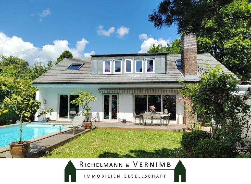 Modernisiertes Familiendomizil mit Pool und Südgarten zwischen Hochkamp und Klein-Flottbek, 22609 Hamburg (Altona Groß Flottbek Nienstedten Osdorf Othmarschen)