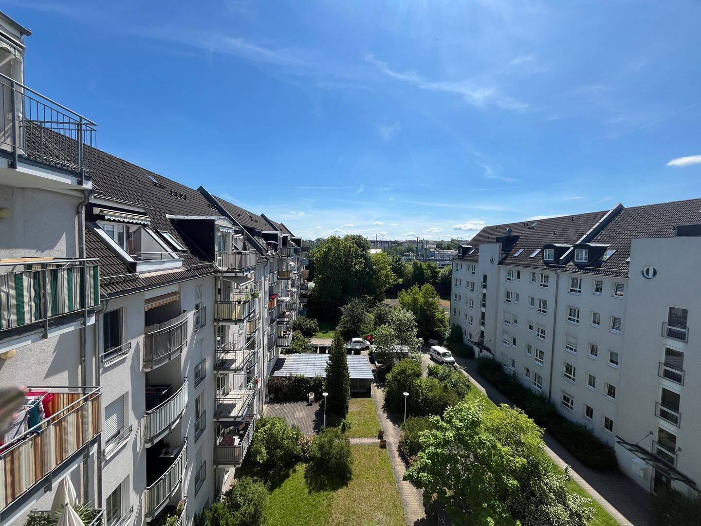 Sonnige Aussichten im 5. Stock – mit Aufzug und Hofblick, 9111 Chemnitz (Altchemnitz Schloßchemnitz Zentrum)