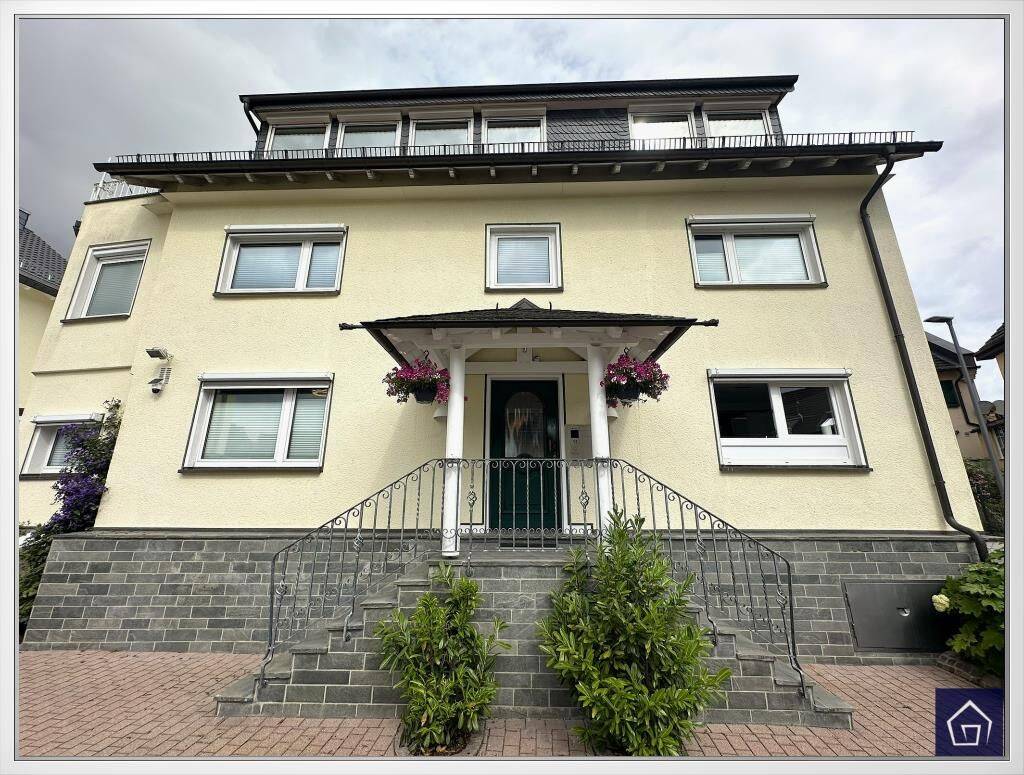 Charmantes & kernsaniertes Einfamilienhaus mit moderner Ausstattung in Kronberg / Oberhöchstadt, 61476 Kronberg im Taunus