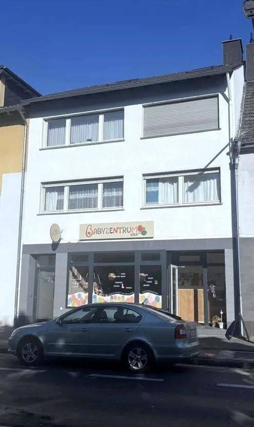 In ruhige Hände – gepflegtes WGH mit langfristiger Ladenpraxisvermietung, 51145 Köln (Porz Eil Elsdorf Urbach)