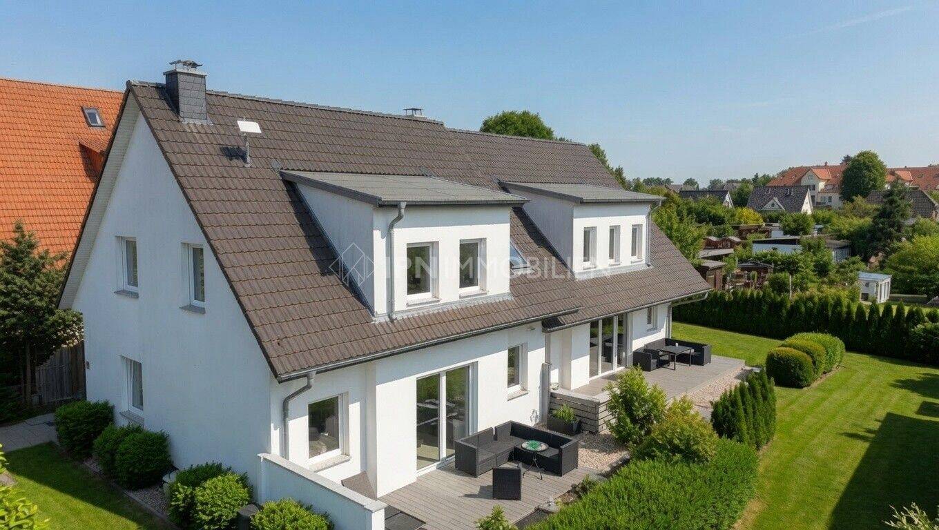 Doppelhaus in Elmenhorst, 18107 Elmenhorst/Lichtenhagen (Lichtenhagen Lütten Klein)