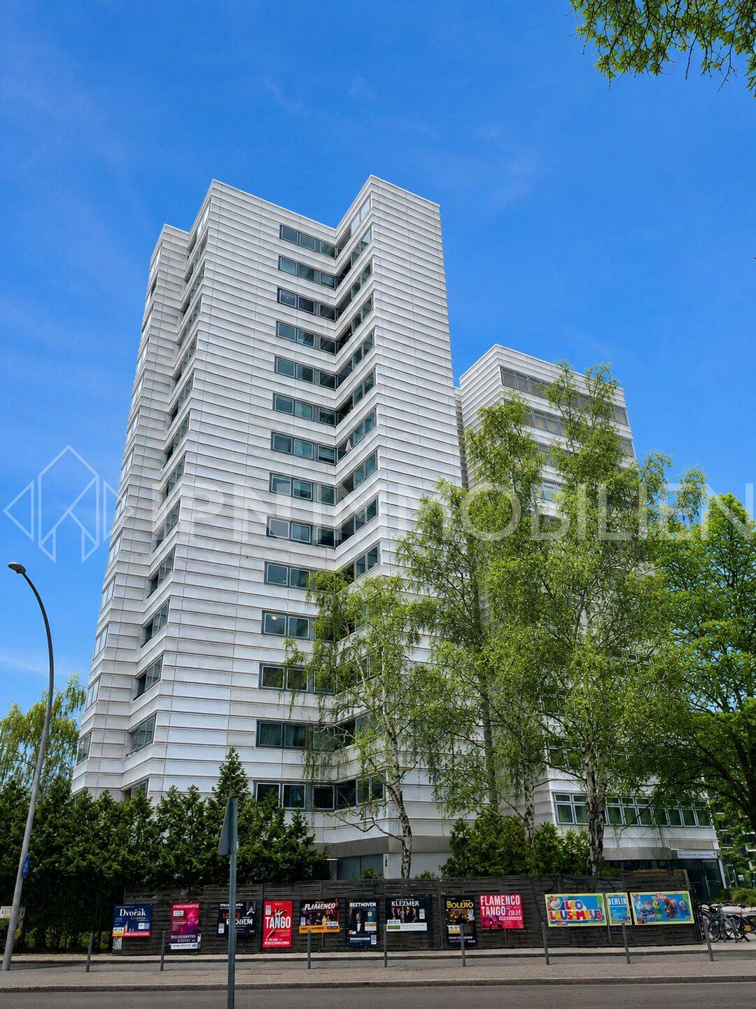 Charmante 3-Zimmer-Eigentumswohnung mit Balkon in begehrter Lage nahe des Checkpoint Charlie, 10969 Berlin (Friedrichshain-Kreuzberg Kreuzberg Mitte)