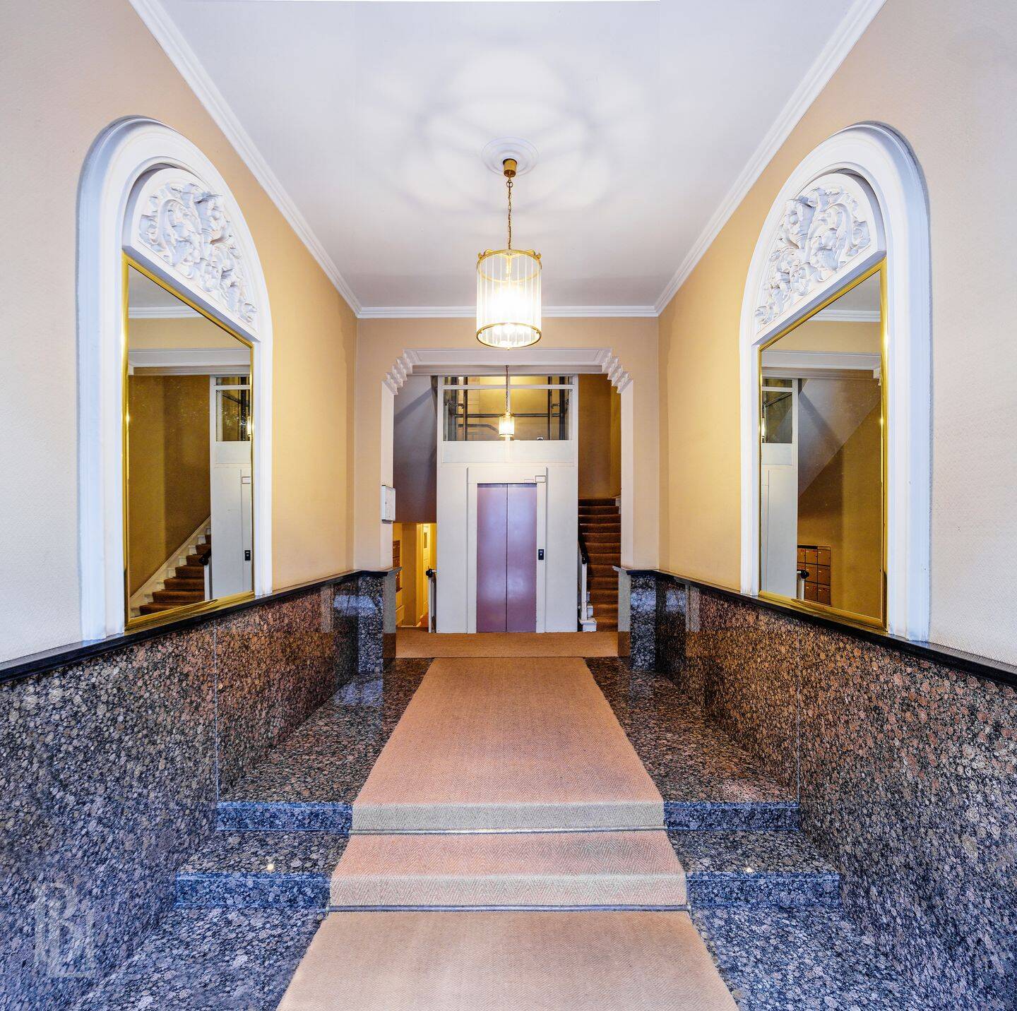 Vermietete 4-Zimmer-Wohnung im Güntzelkiez, 10717 Berlin (Charlottenburg-Wilmersdorf Wilmersdorf)