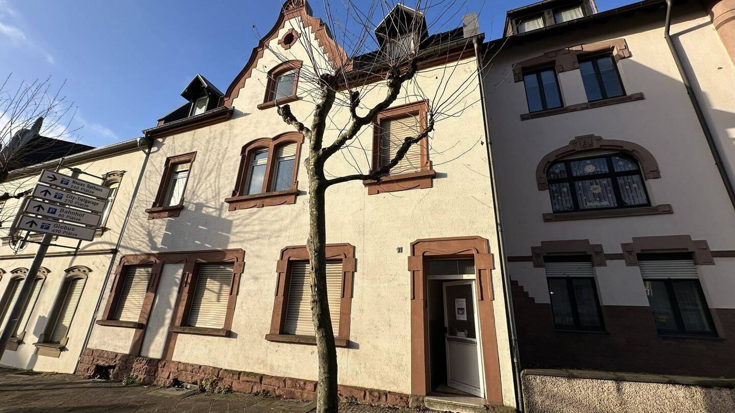 top gepflegtes Mehrfamilienhaus – langjährig vermietet – ein Mieter für komplettes Gebäude, 66333 Völklingen