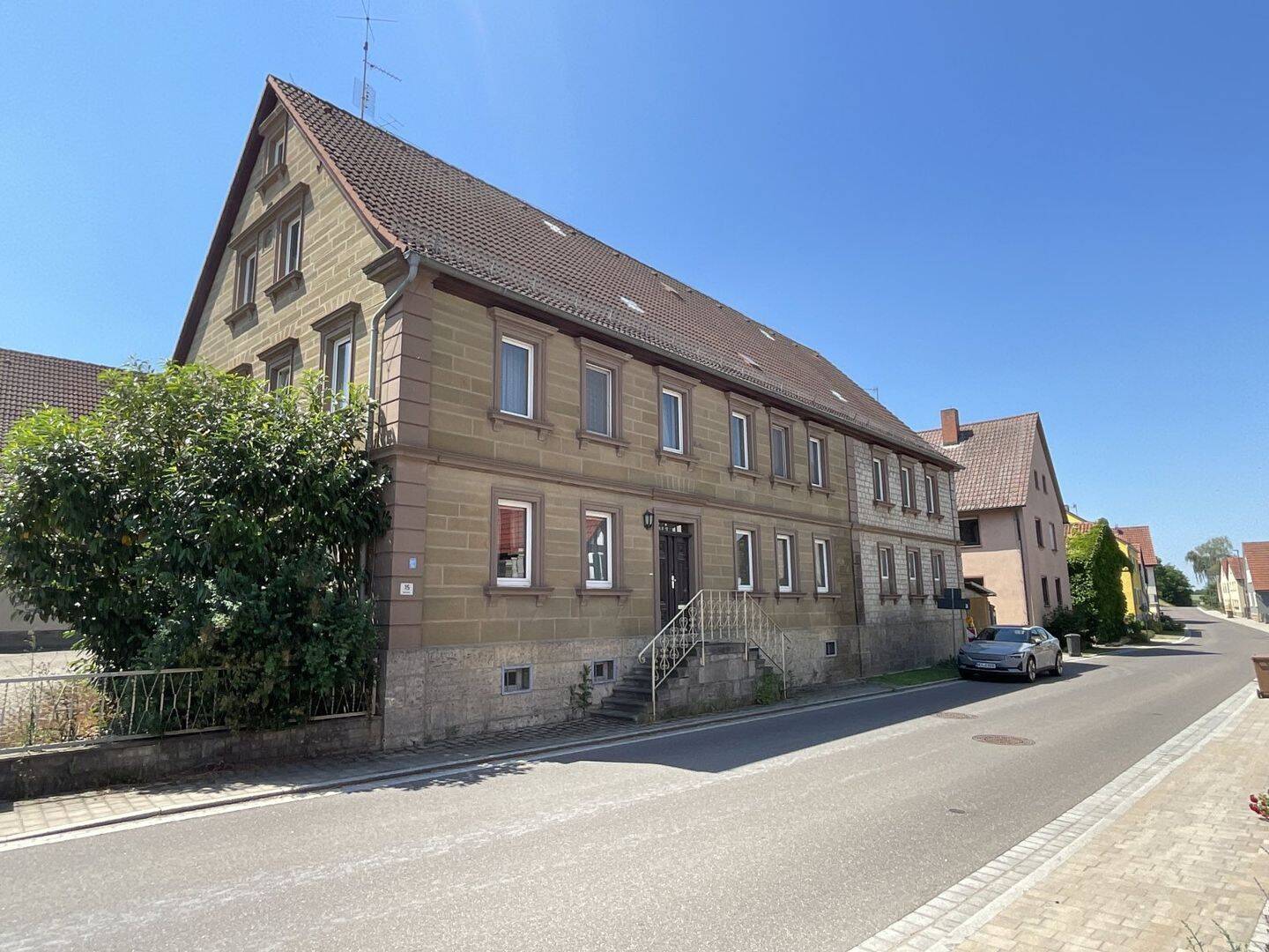 Großartige Althofstelle in Gollachostheim – Viel Raum für individuelle Gestaltung und große Pläne, 97258 Gollhofen