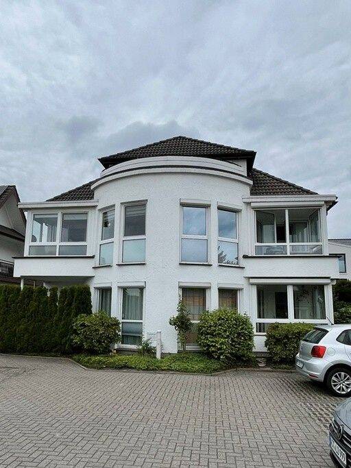 3-Zimmer-OG Wohnung mit überdachtem Balkon und PKW-Stellplatz, 26180 Rastede