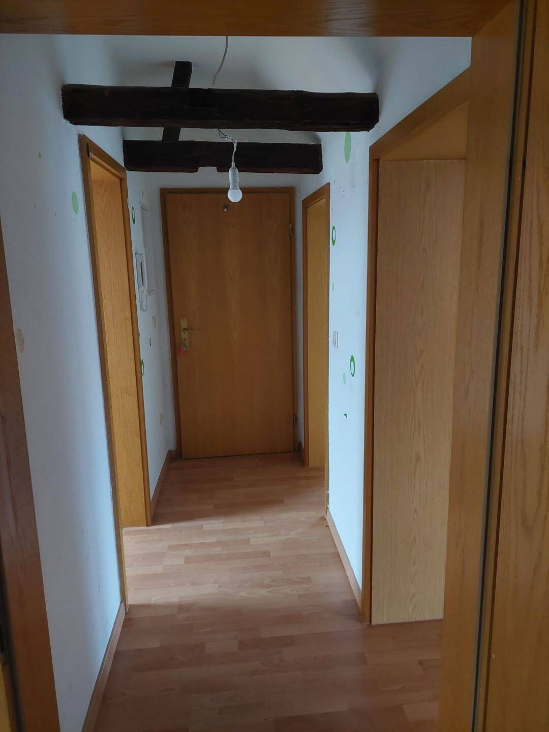 ZUR MIETE: 3-Raum-Wohnung im 2.Dachgeschoß, 6618 Naumburg (Saale)