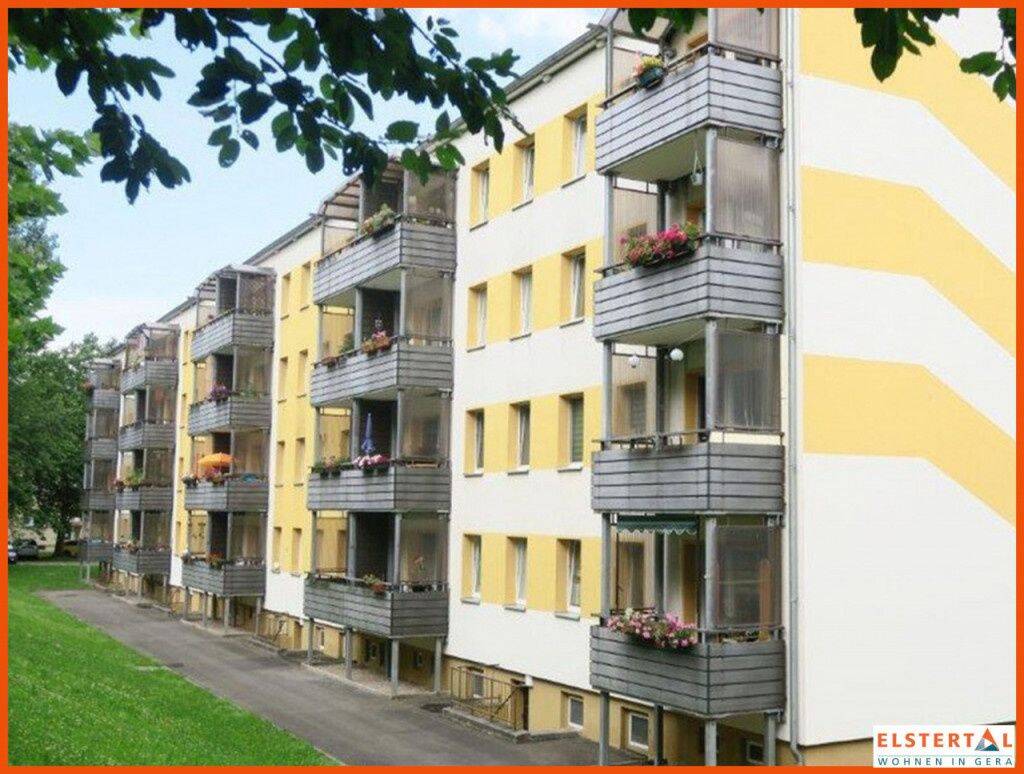 Familienwohnung mit 2 Kinderzimmern! Küche und Bad mit Fenster // Grünes Umfeld, 7546 Gera