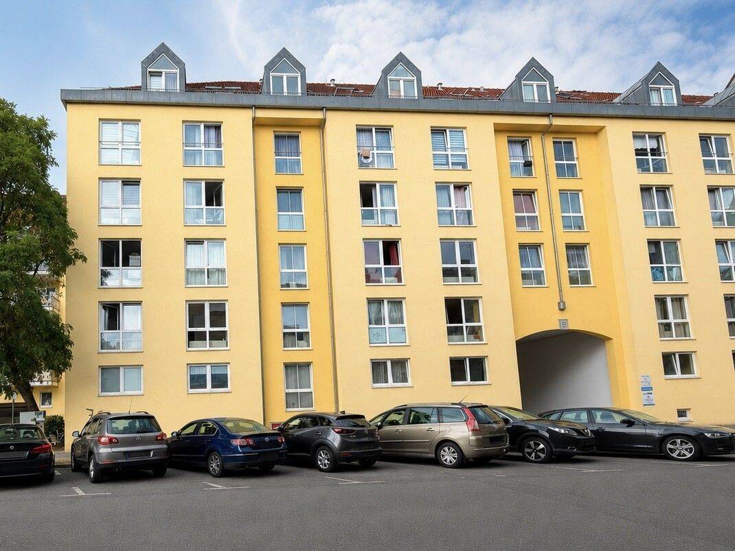 Leerstehend: Top gepflegte 1-Zimmer-Wohnung im Sonnenhof, 90763 Fürth (Südstadt Weikershof)