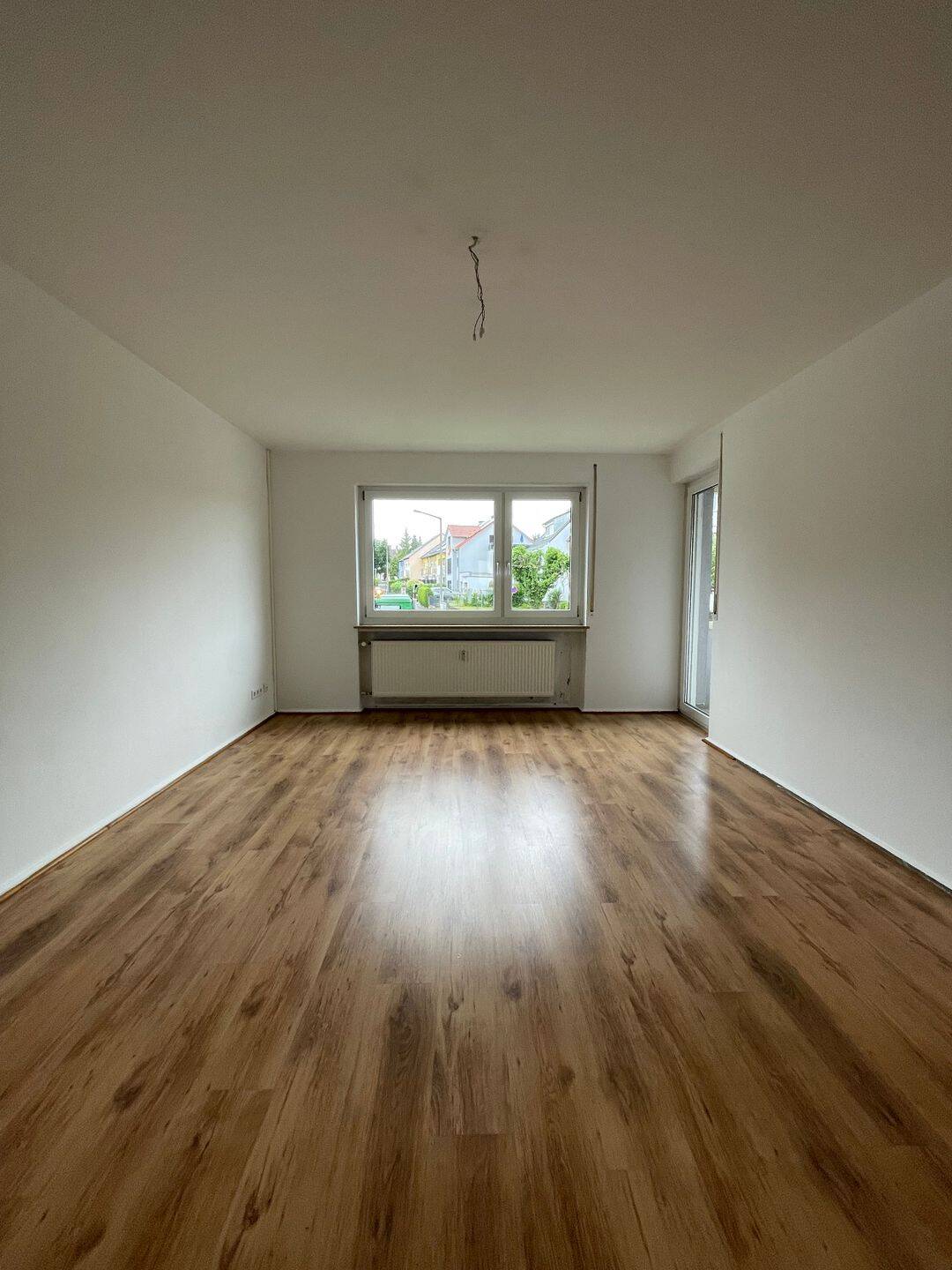 3-Zimmer-Wohnung im EG (Hochparterre) in ruhiger Lage, 90482 Nürnberg (Freiland Laufamholz Mögeldorf Rehhof Unterbürg)