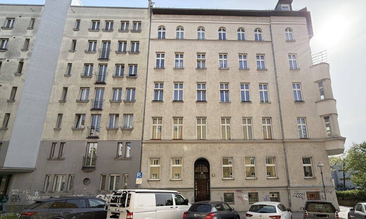 Solide vermietete 2-Zimmer-Wohnung mit Altbaucharme ***Duschbad***abgez. Dielen***, 10965 Berlin (Friedrichshain-Kreuzberg Kreuzberg Neukölln Schöneberg Tempelhof)