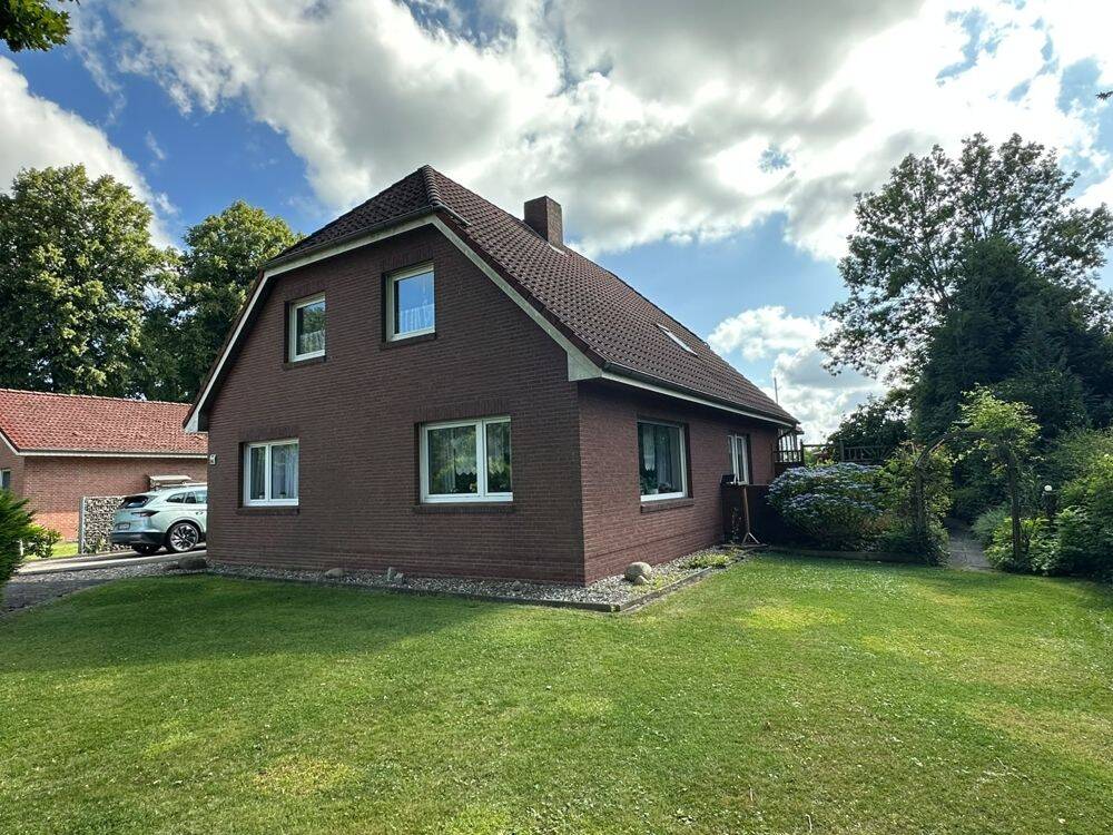 *Grüne Idylle trifft Wohnkomfort – Einfamilienhaus in ruhiger Lage von Ostrhauderfehn*, 26842 Ostrhauderfehn