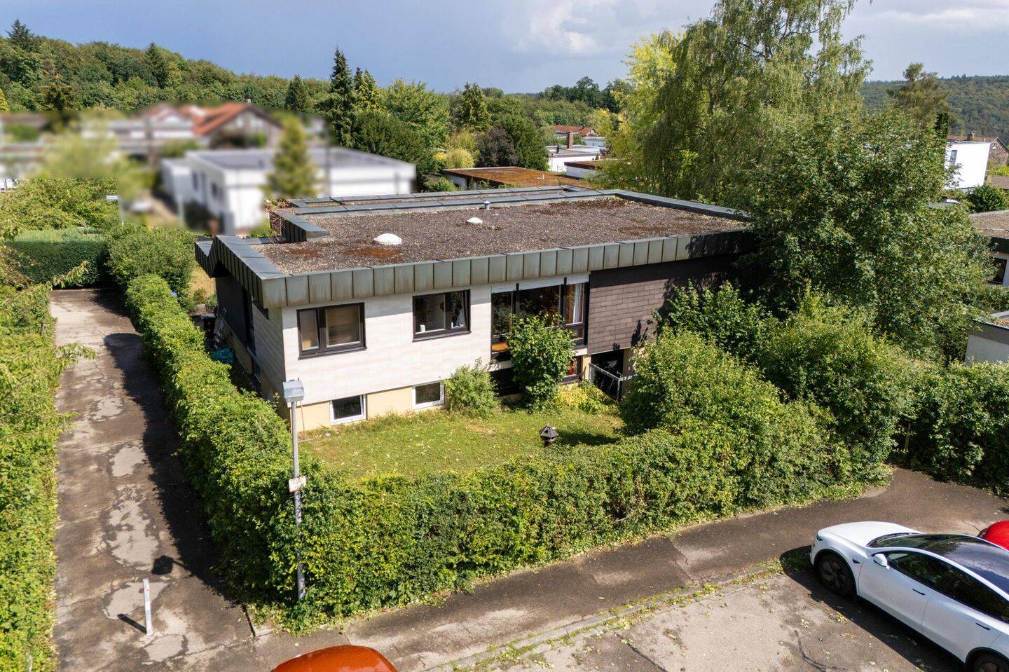 Einzigartige Immobilienkombination – Zwei Bungalows mit Einliegerwohnung, 89134 Blaustein