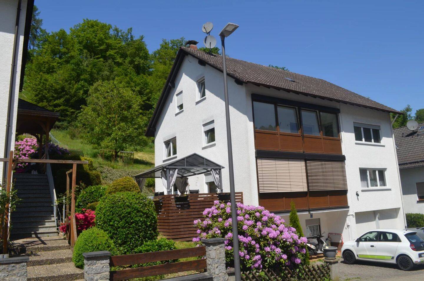 Sehr helle 3Zimmer Wohnung in Schlangenbad Provisionsfrei ab sofort zu vermieten, 65388 Schlangenbad