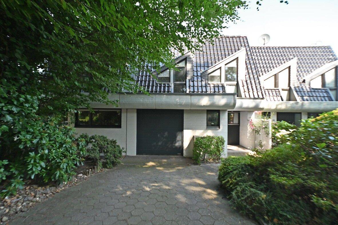 Es bleibt spannend! Aussergewöhnliches Raumwunder-Reihenhaus am Mülheimer Rumbachtal, 45472 Mülheim an der Ruhr (Heißen Heißen-Fulerum Holthausen Mitte-Ost Winkhausen)