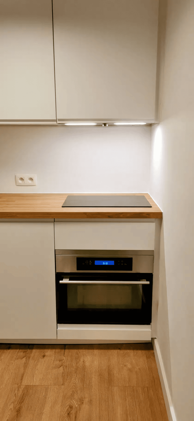 Entdecken Sie dieses atemberaubende Designer-Loft, das mit viel Liebe zum Detail für Ihren Komfort und Ihr Wohlbefinden gestaltet wurde., 71679 Asperg