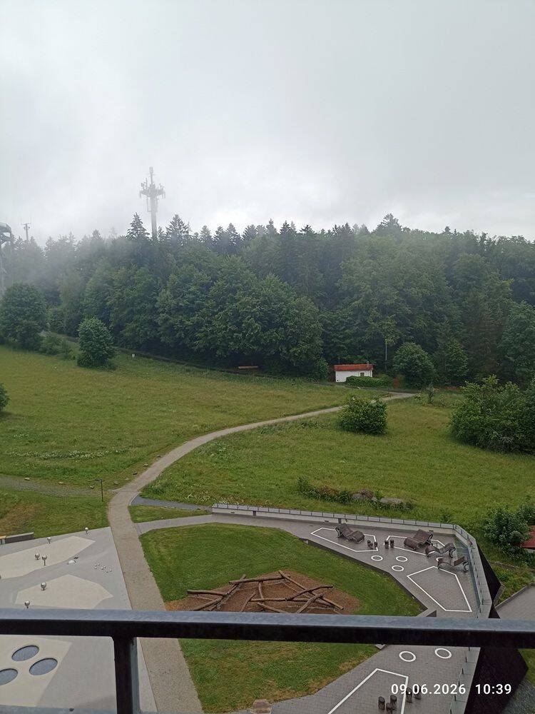 Schönes, 1-Zimmer-Ferienappartement mit Ostbalkon in schöner Aussichtslage, 94078 Freyung