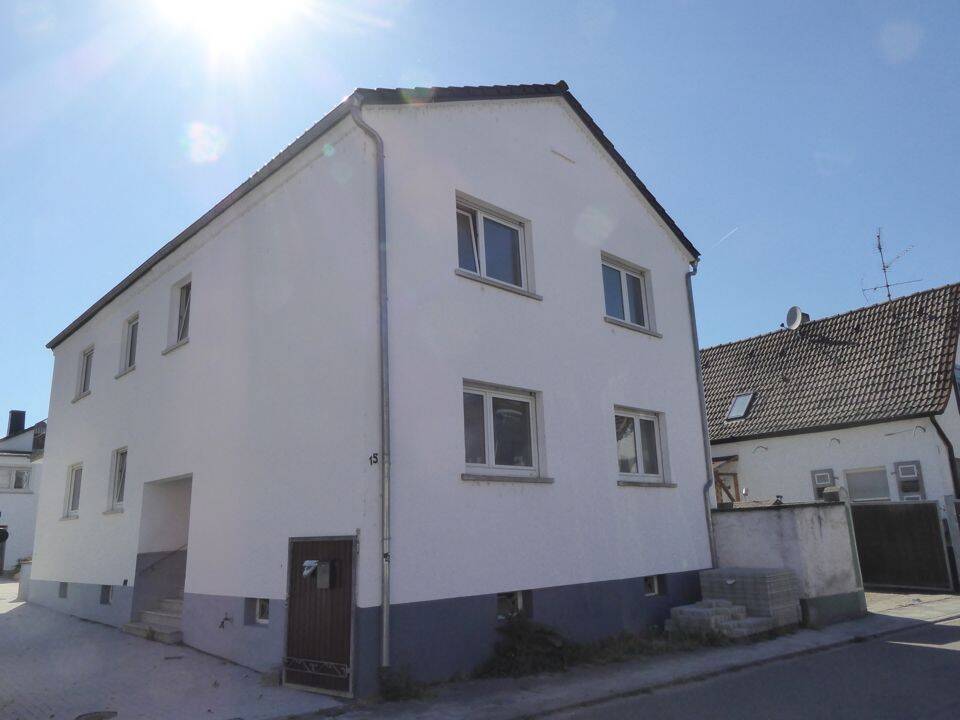 Ensemble aus teilsaniertem Einfamilienhaus und Mehrfamilienhaus auf großzügigem Grundstück!, 68647 Biblis
