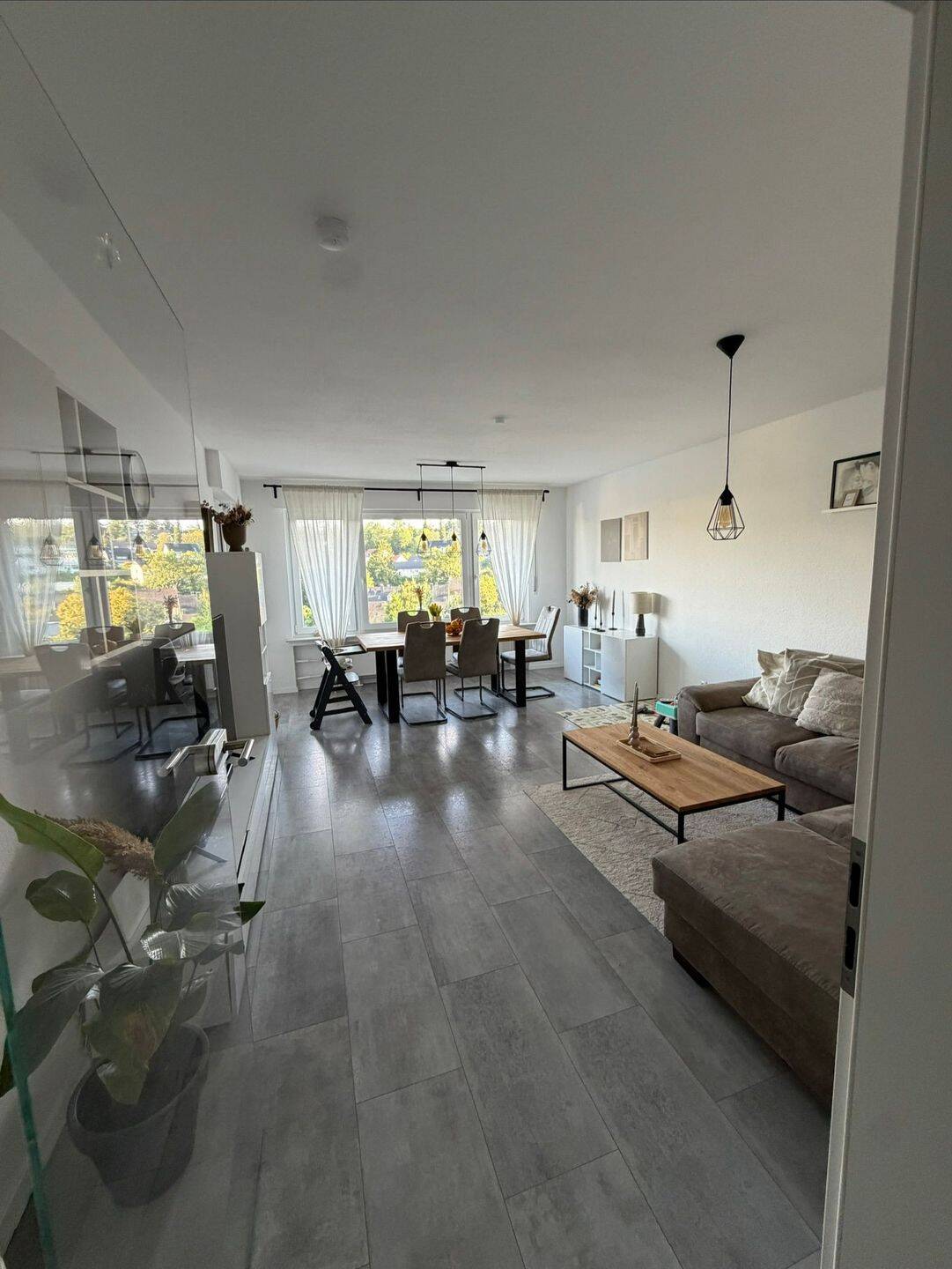 Attraktive 3-Zimmer-Eigentumswohnung mit Balkon, Garage und Wallbox in zentraler, ruhiger Lage, 58509 Lüdenscheid