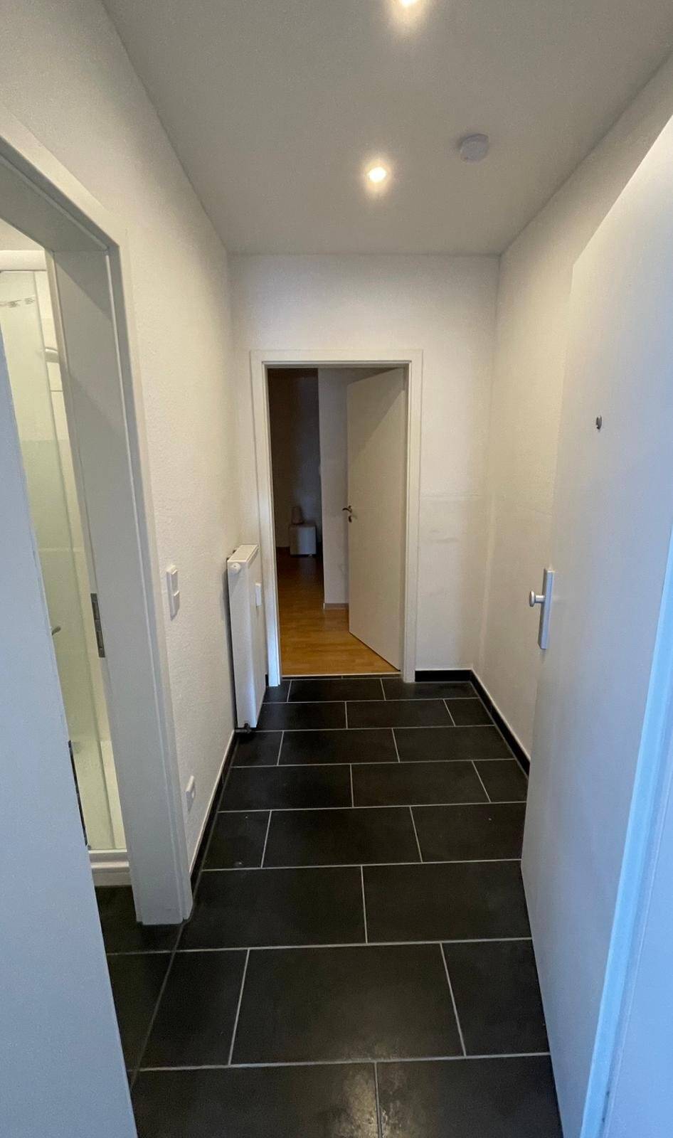 Saniertes 1-Zimmer-Apartement im EG für Berufstätige, 47809 Krefeld