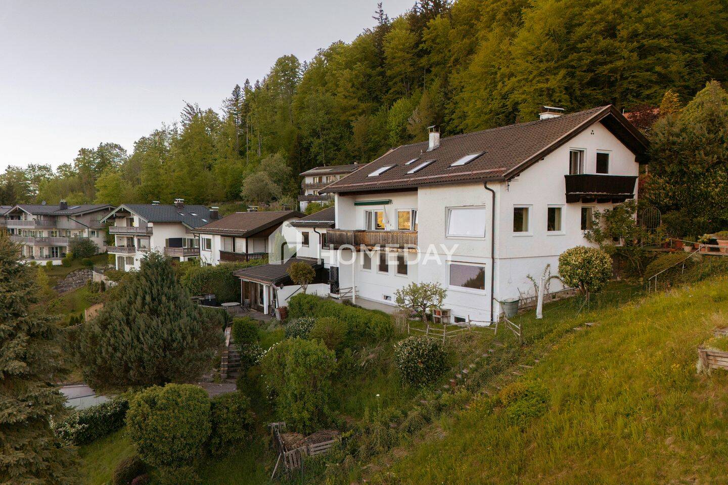 Grundstück mit Altbestand und Alpenpanorama! Seltene Gelegenheit in begehrter Lage, 83684 Tegernsee