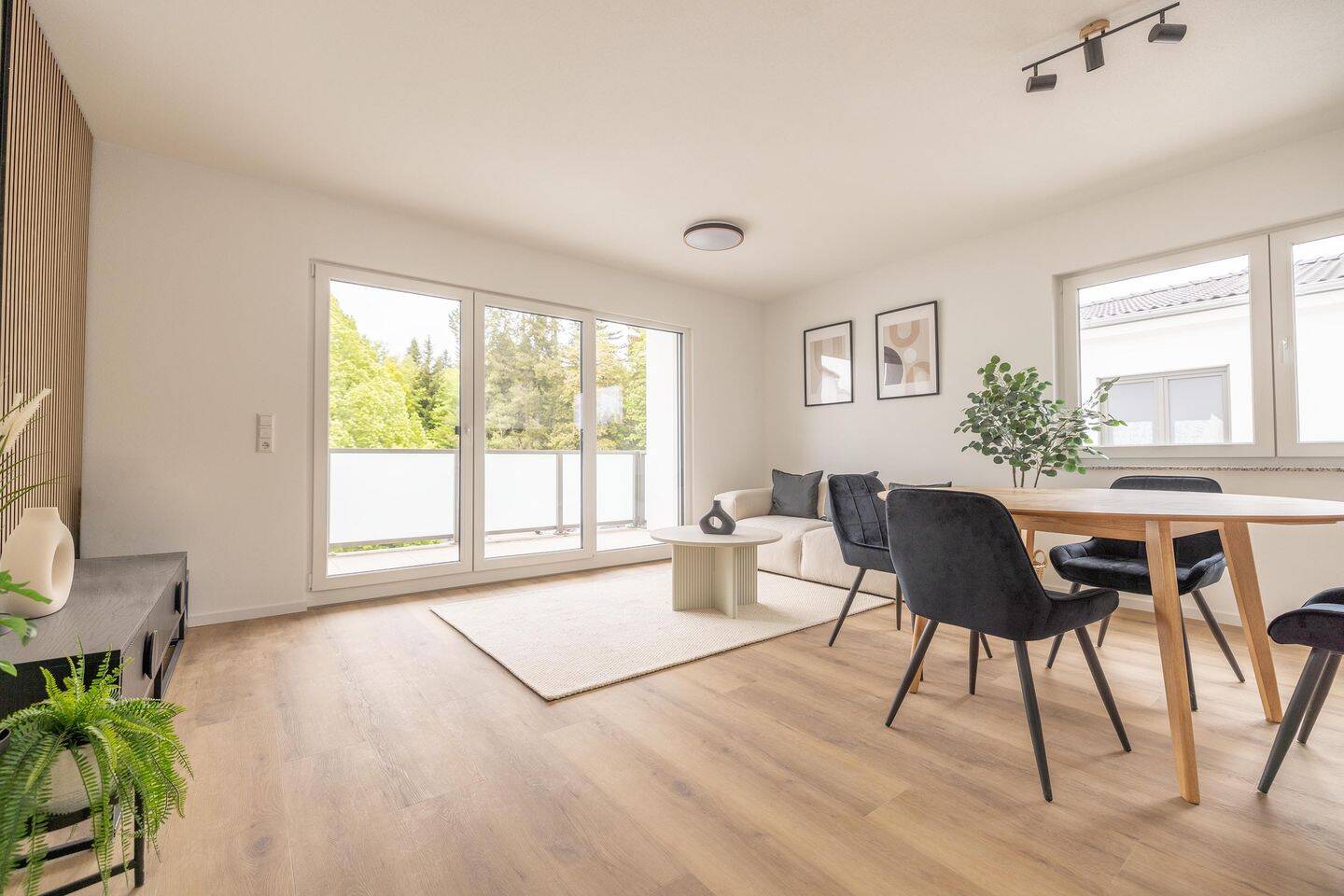 NEUBAU – ERSTBEZUG am Doniswald – 57,41m² – Tiefgarage – Balkon, gehobene Ausstattung, 78126 Königsfeld im Schwarzwald