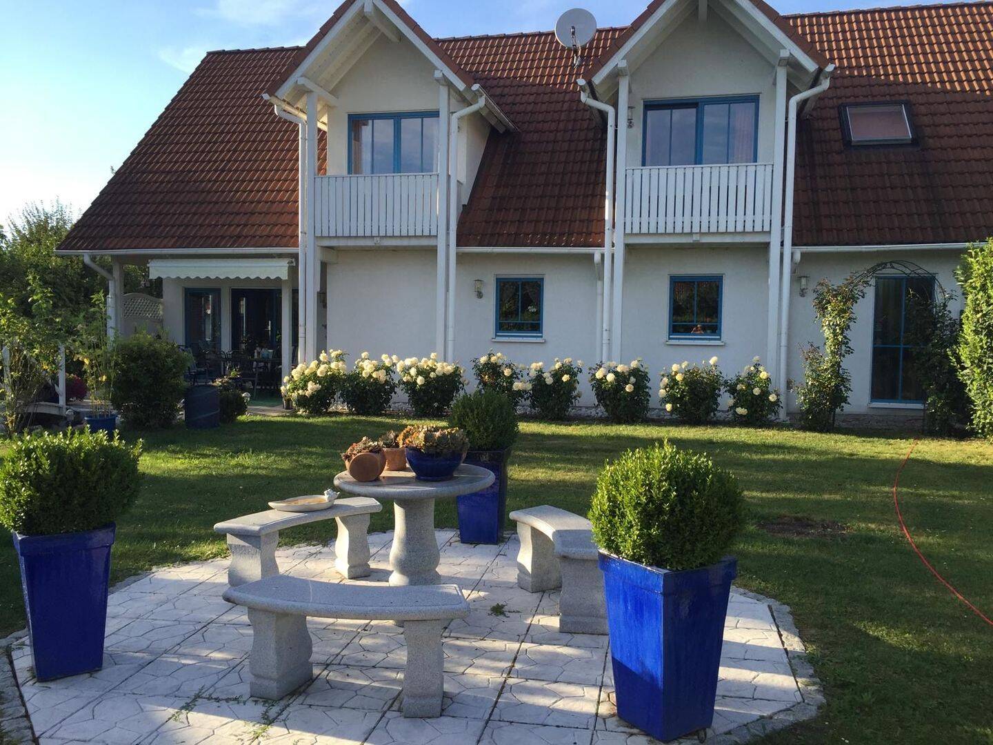 Einfamilienhaus mit separaten Büroräumen in traumhafter Randlage, 96247 Michelau i. OFr.