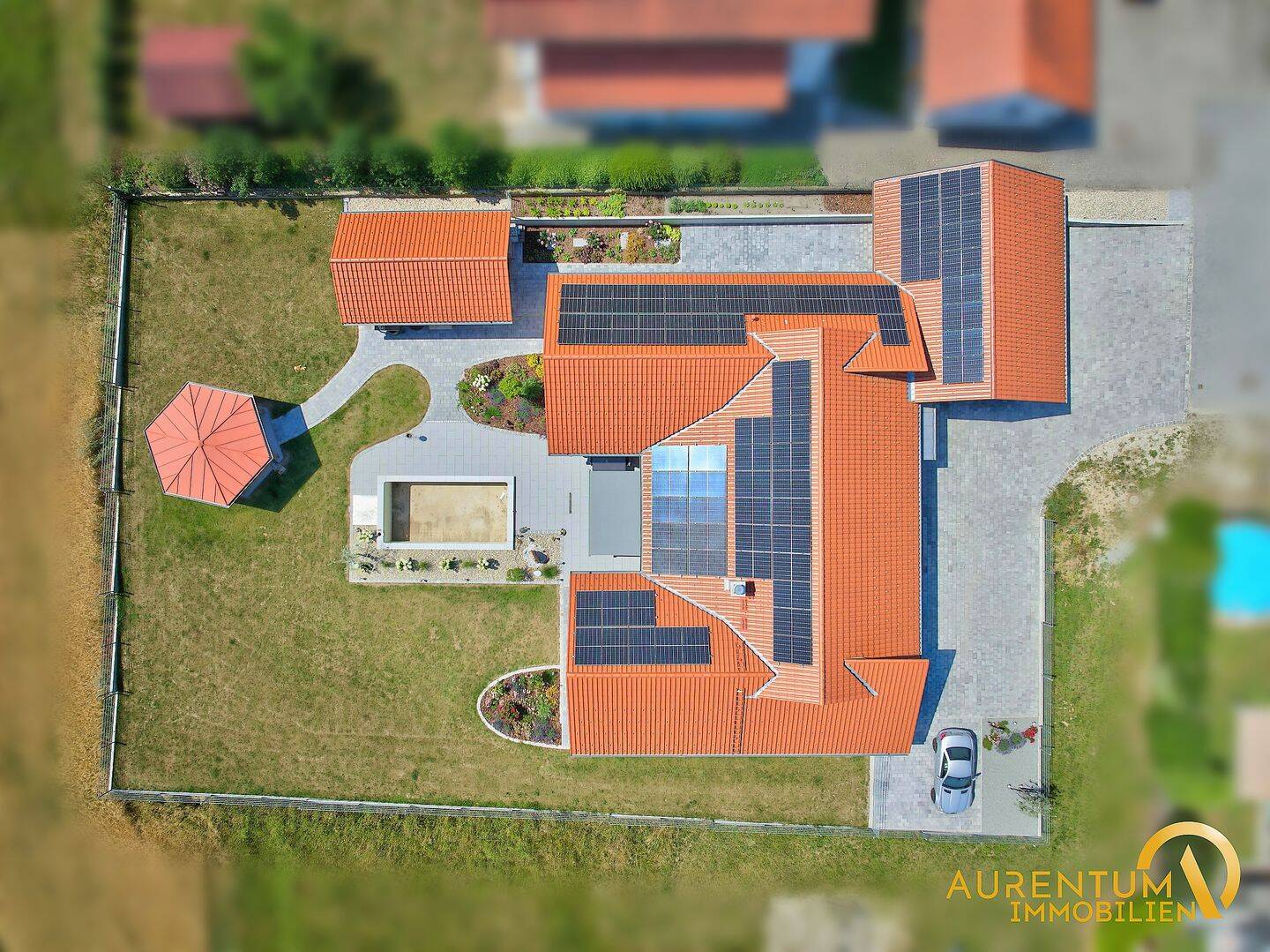 Modernes Architektenhaus mit Pool, PV und außergewöhnlichem Wohnkomfort auf großzügigem Grundstück, 94405 Landau a.d. Isar (Landau)